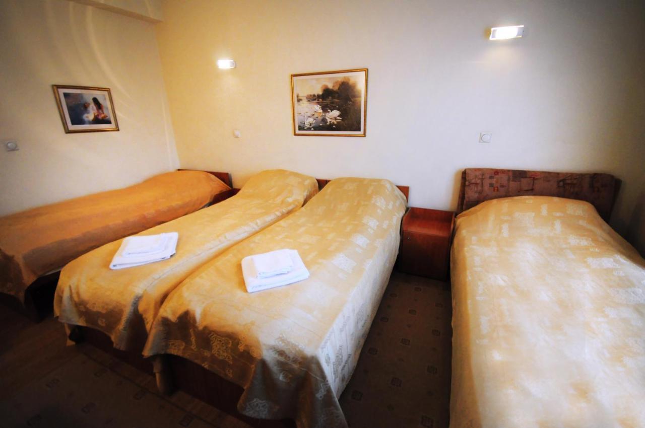 Vip Hotel Skopje - New Management Экстерьер фото
