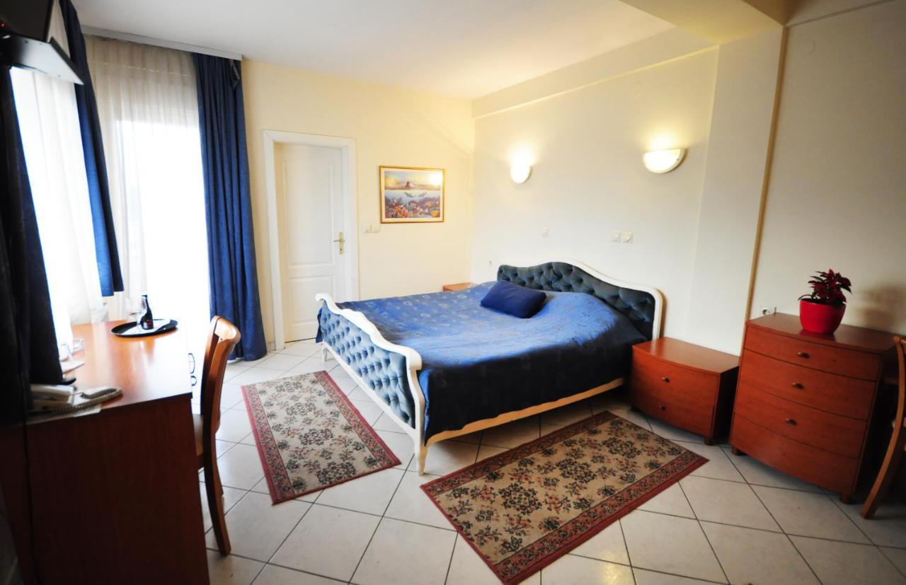 Vip Hotel Skopje - New Management Экстерьер фото