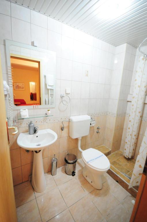 Vip Hotel Skopje - New Management Номер фото