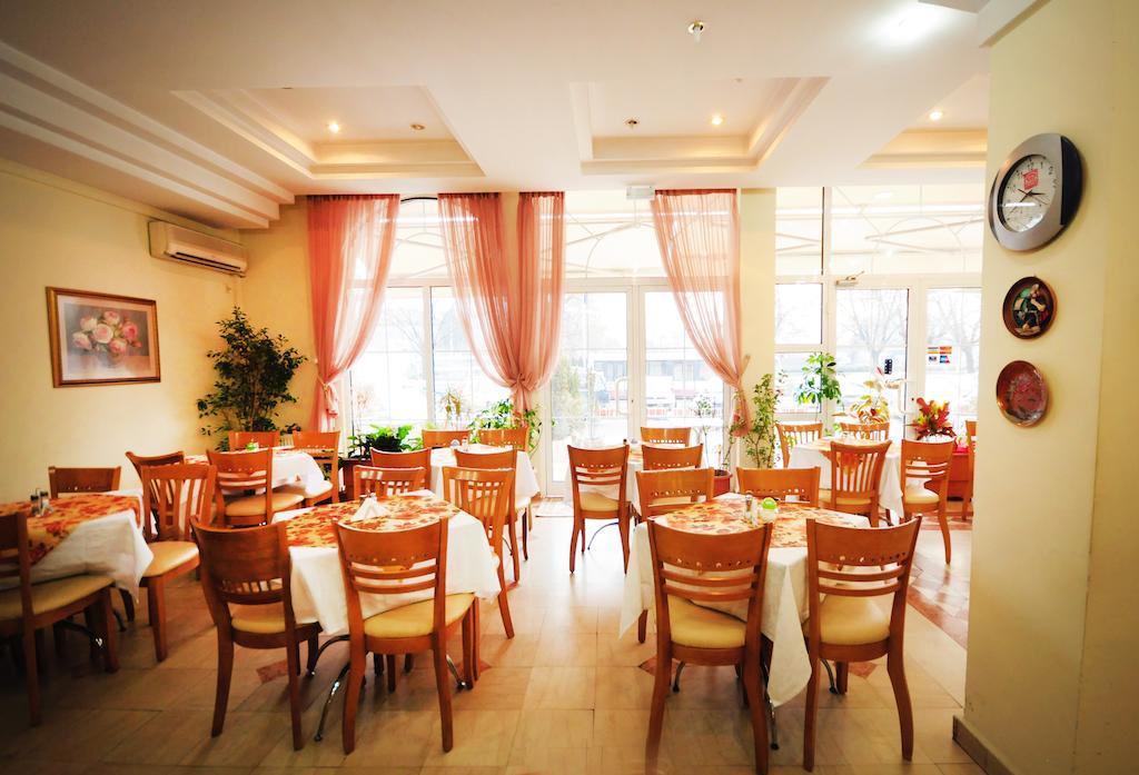 Vip Hotel Skopje - New Management Экстерьер фото